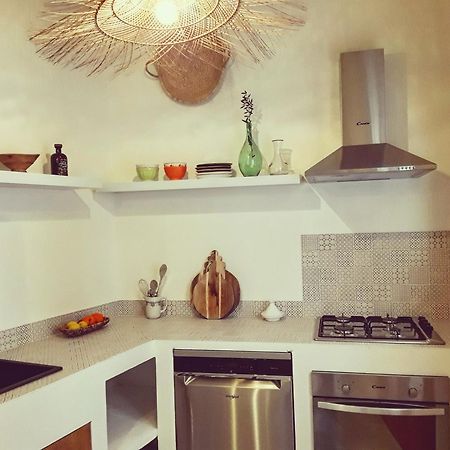 Fra Cielo E Mare Boutique Rooms กาญารี ภายนอก รูปภาพ