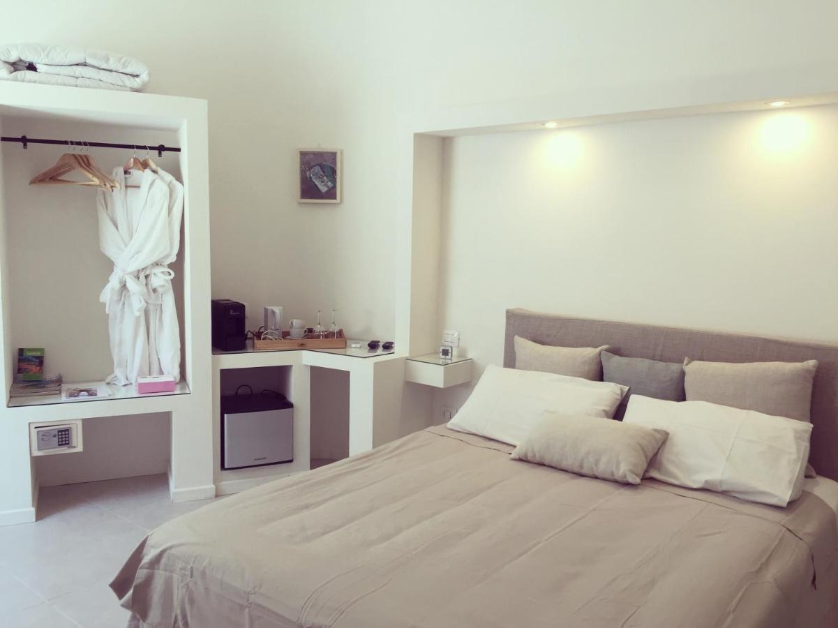 Fra Cielo E Mare Boutique Rooms กาญารี ภายนอก รูปภาพ