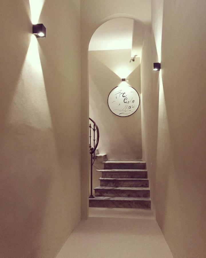 Fra Cielo E Mare Boutique Rooms กาญารี ภายนอก รูปภาพ