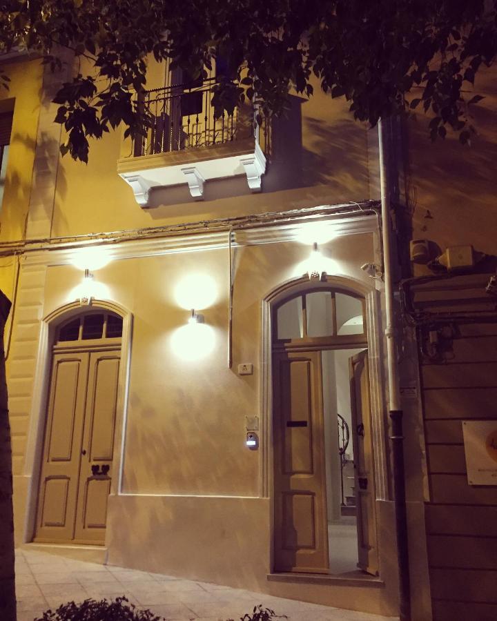 Fra Cielo E Mare Boutique Rooms กาญารี ภายนอก รูปภาพ