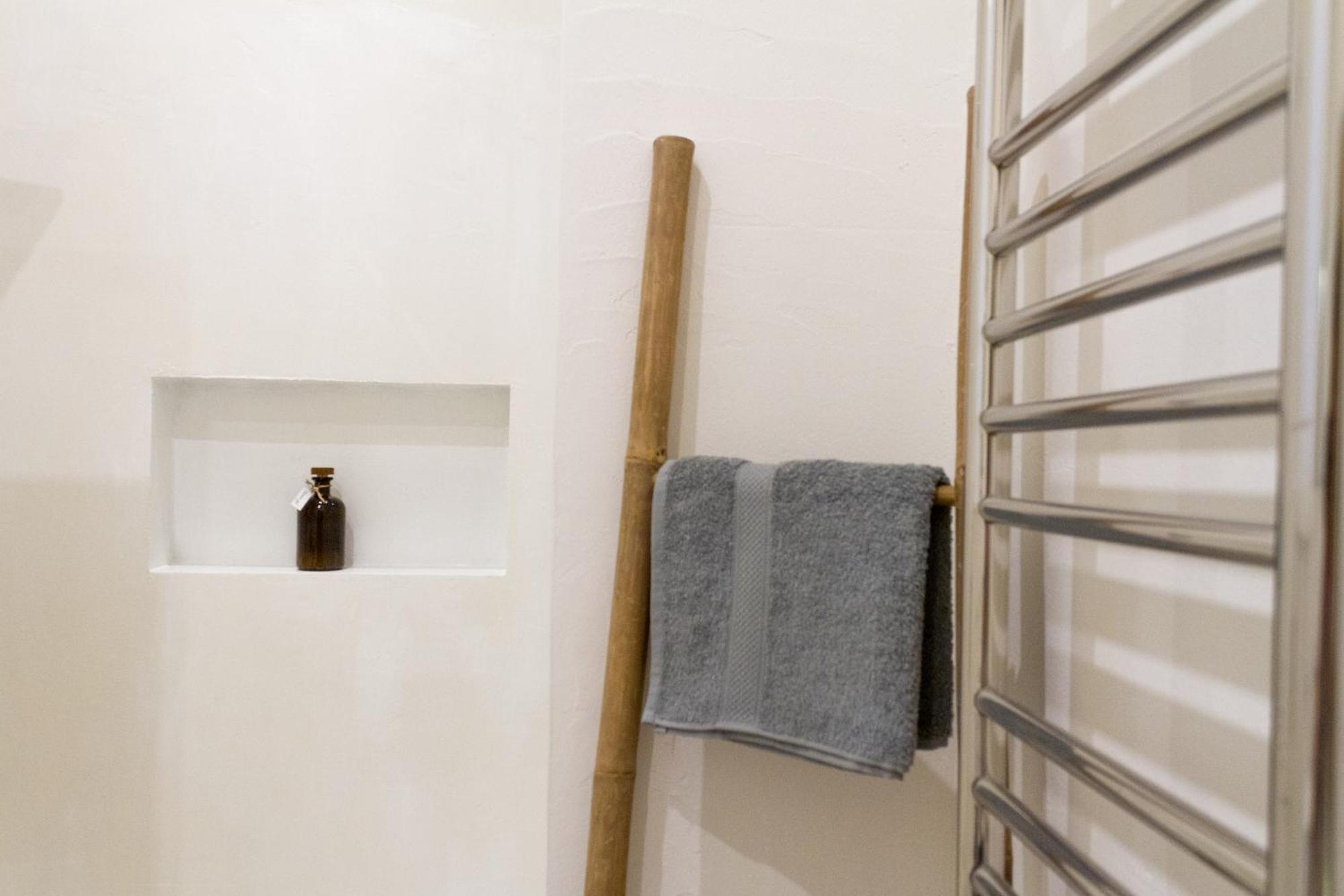 Fra Cielo E Mare Boutique Rooms กาญารี ภายนอก รูปภาพ
